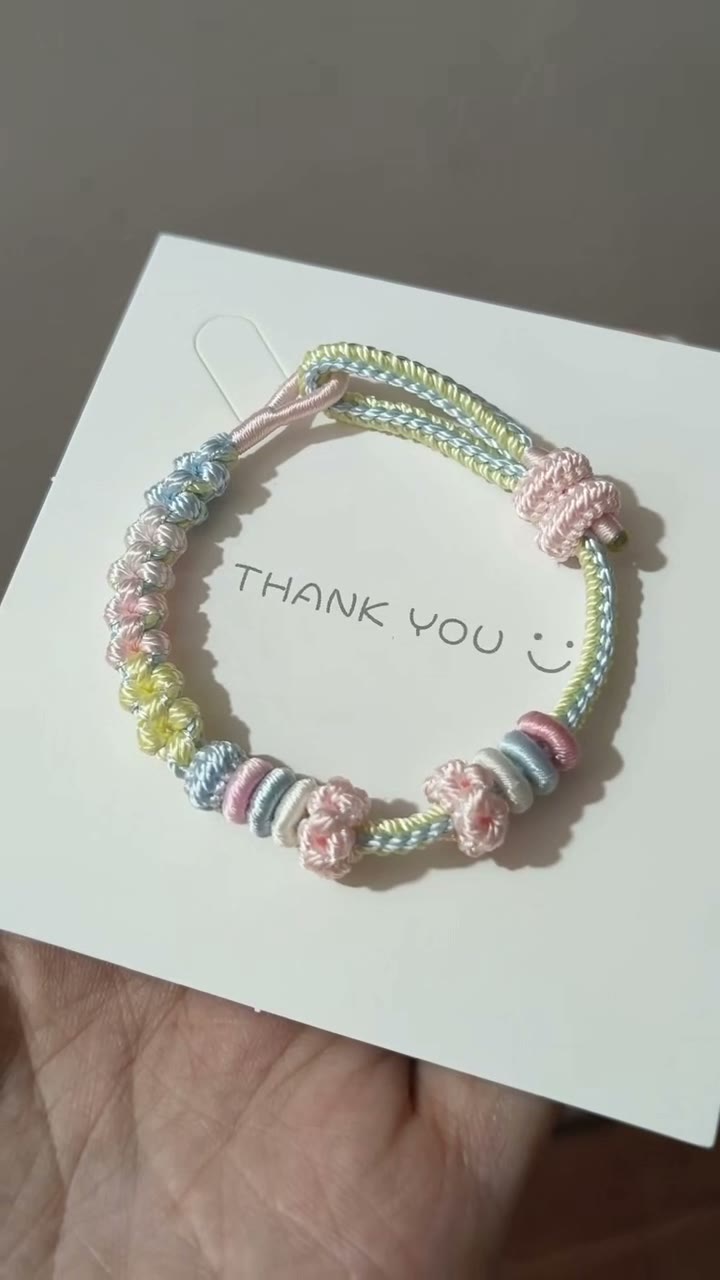 Pulseira Entrelaçada Gradiente Rosa e Azul Feita à Mão