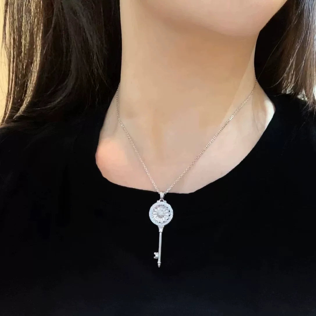 S925 Sterling Silver Rotating Sunflower Key Necklace