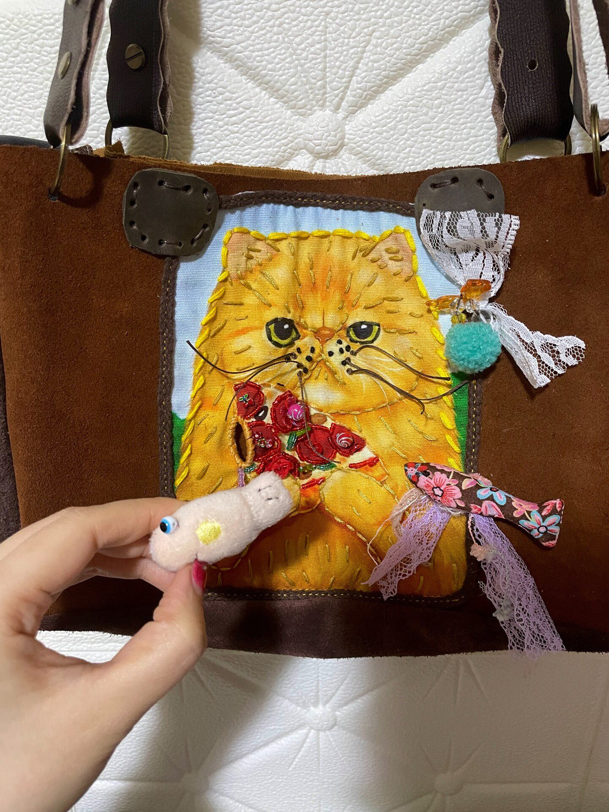 Genuine Leather Cat Applique Shoulder Bag