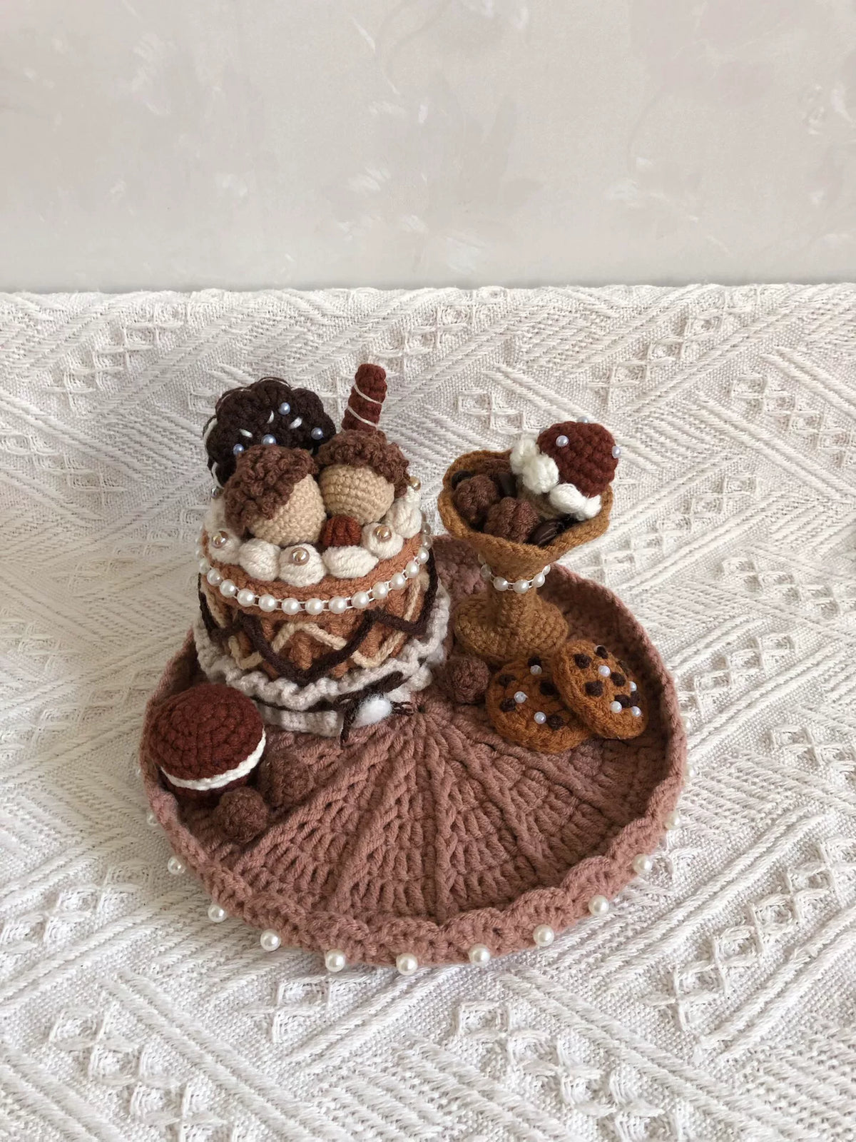 Set de joyero de crochet con postres de chocolate