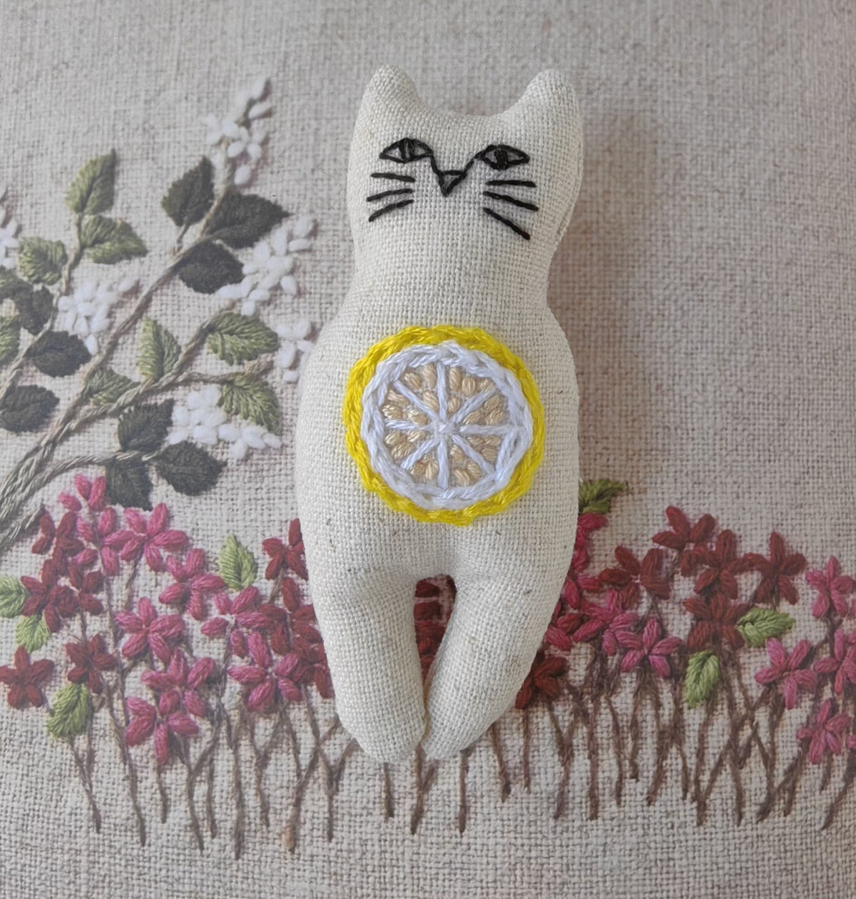Embroidered Cat Sachet Keychain Brooch Pendant
