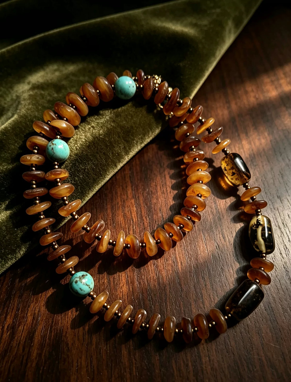 Collier de perles ambre et turquoise 45 cm