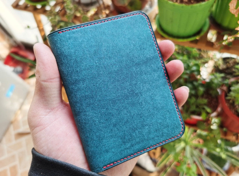 Mini Pueblo Leather Card Holder with Contrast Stitching