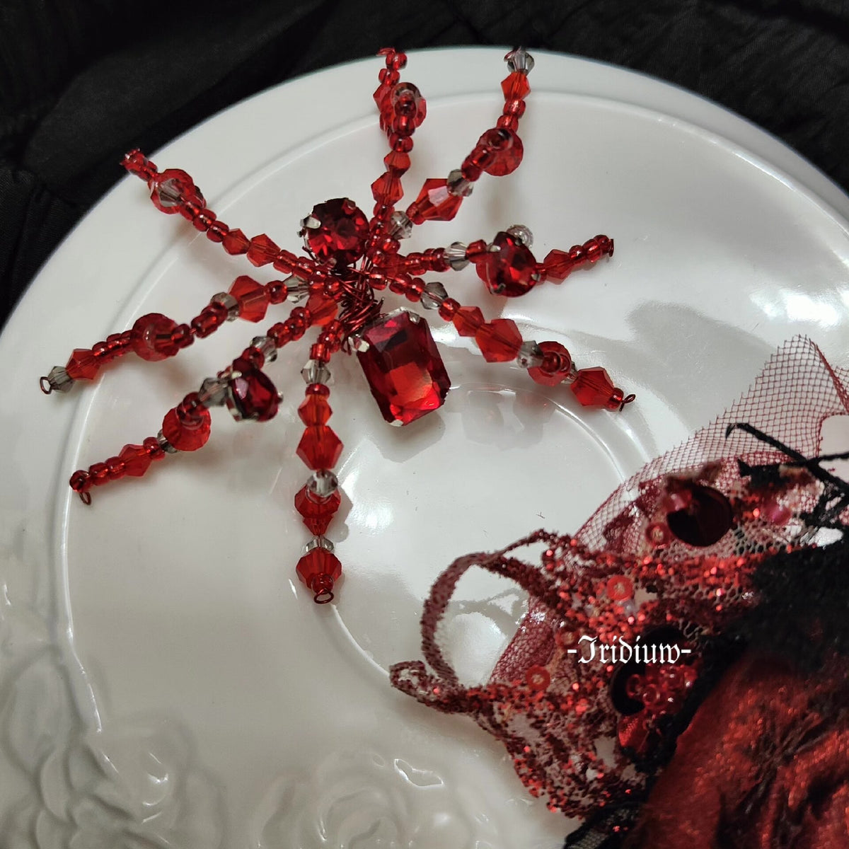 Poseable Bead Spider Lariat Necklace