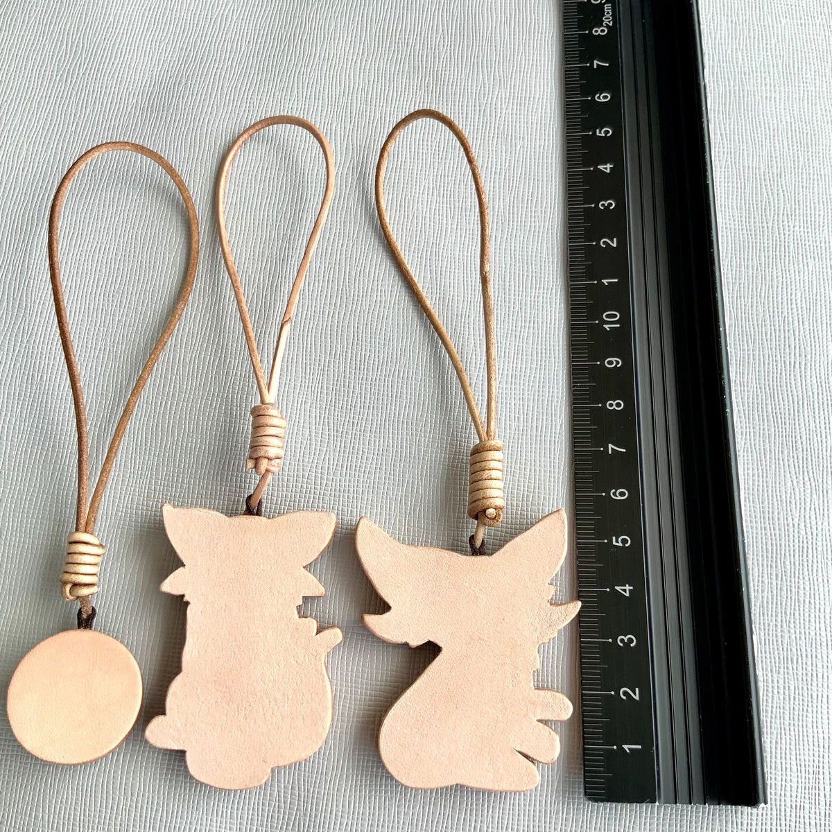 Ensemble de porte-clés en cuir Espeon et Poké Ball