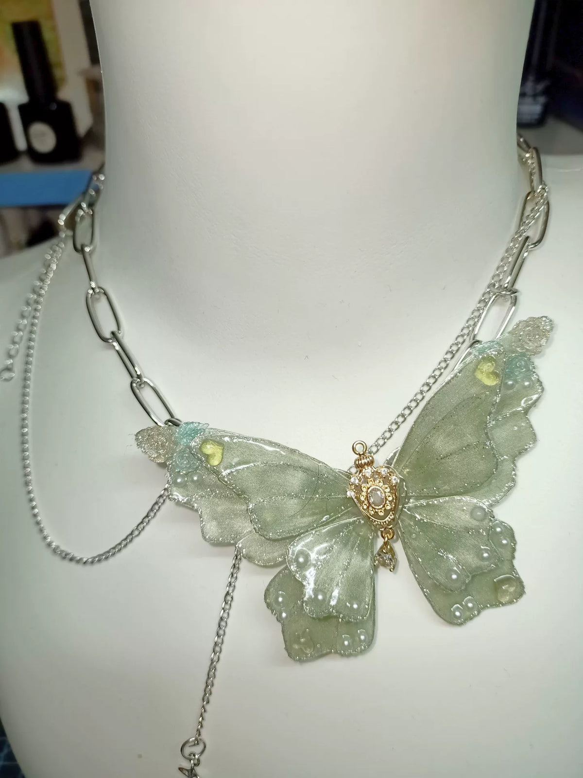 Handgemaakt Groene Bloemen Liquid Vlinderaccessoire