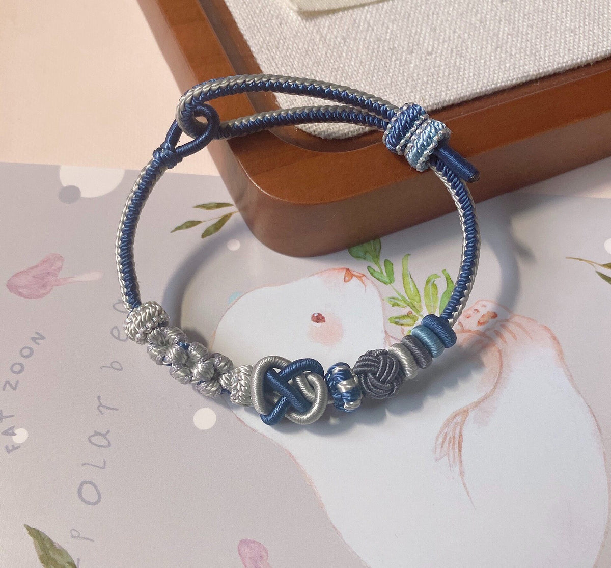 Handcrafted Macrame Bracelet Blue Silver