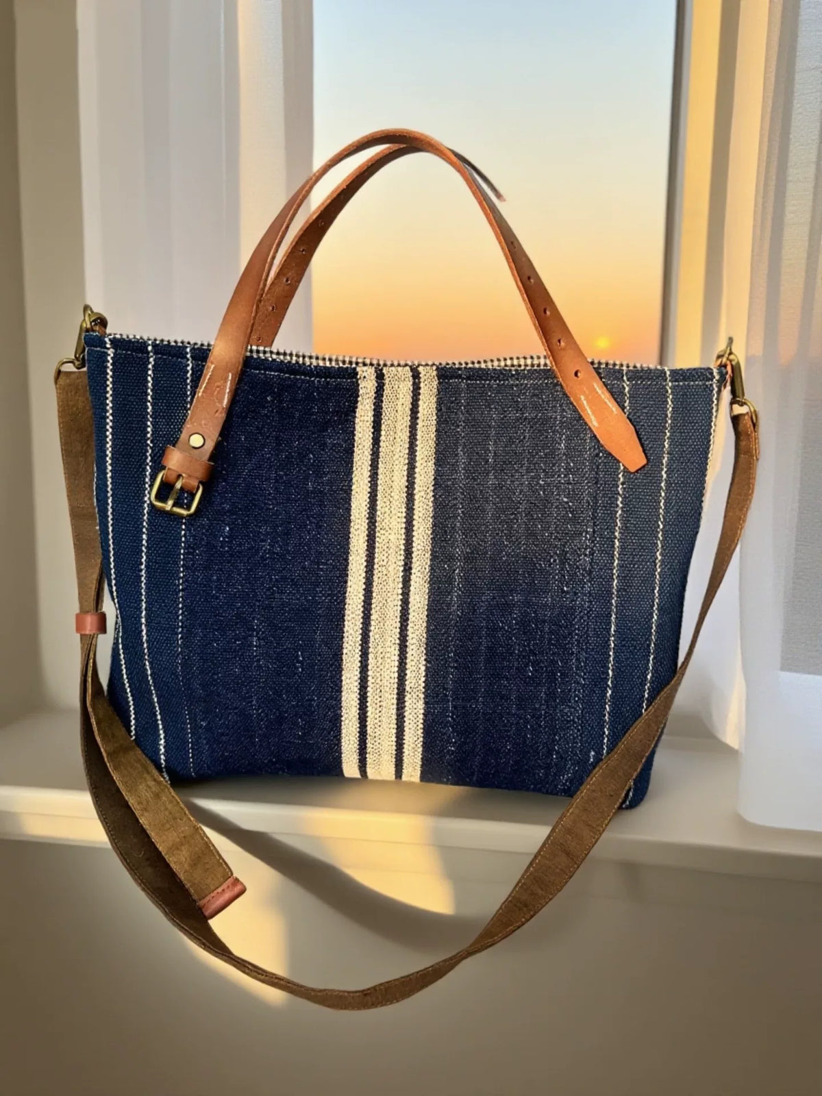Handgefertigte Patchwork-Tote-Bag mit Ledergriffen