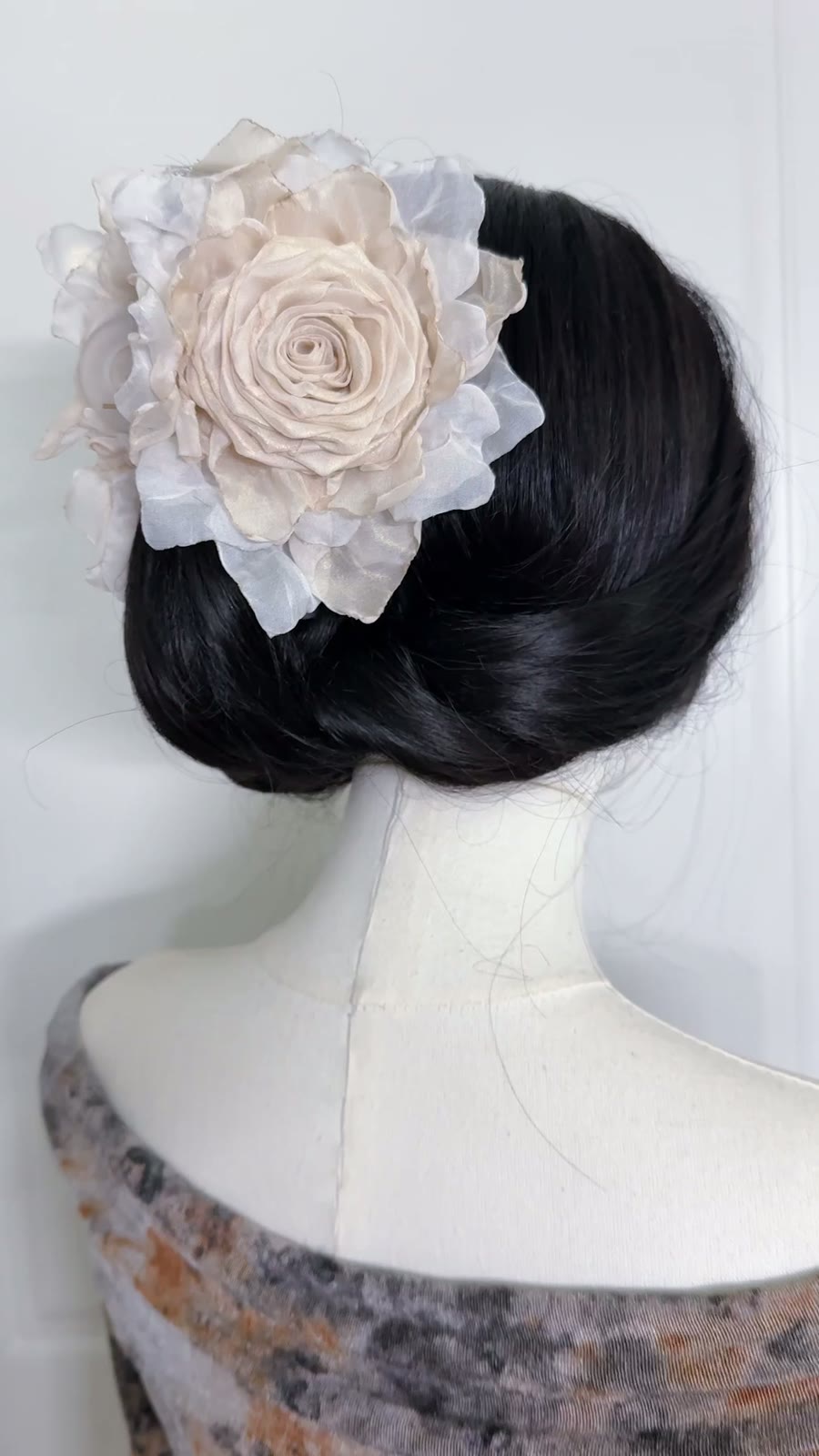 Three Rose Fabric Hair Claw Clip