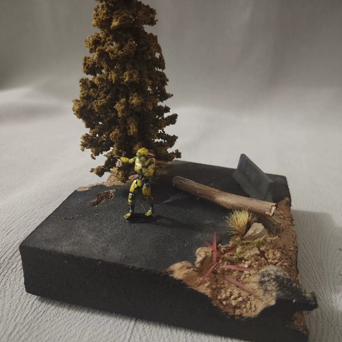 1:64 Wilderness Diorama Display Base