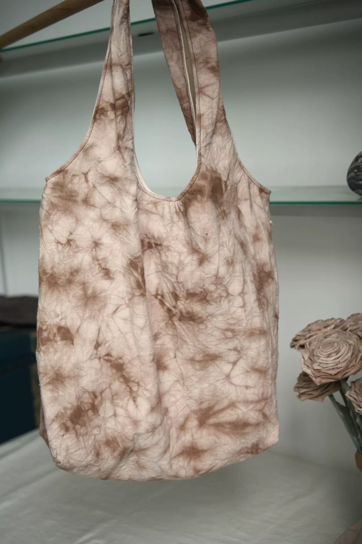 Bolsa de Ombro em Algodão Shibori Tecido à Mão