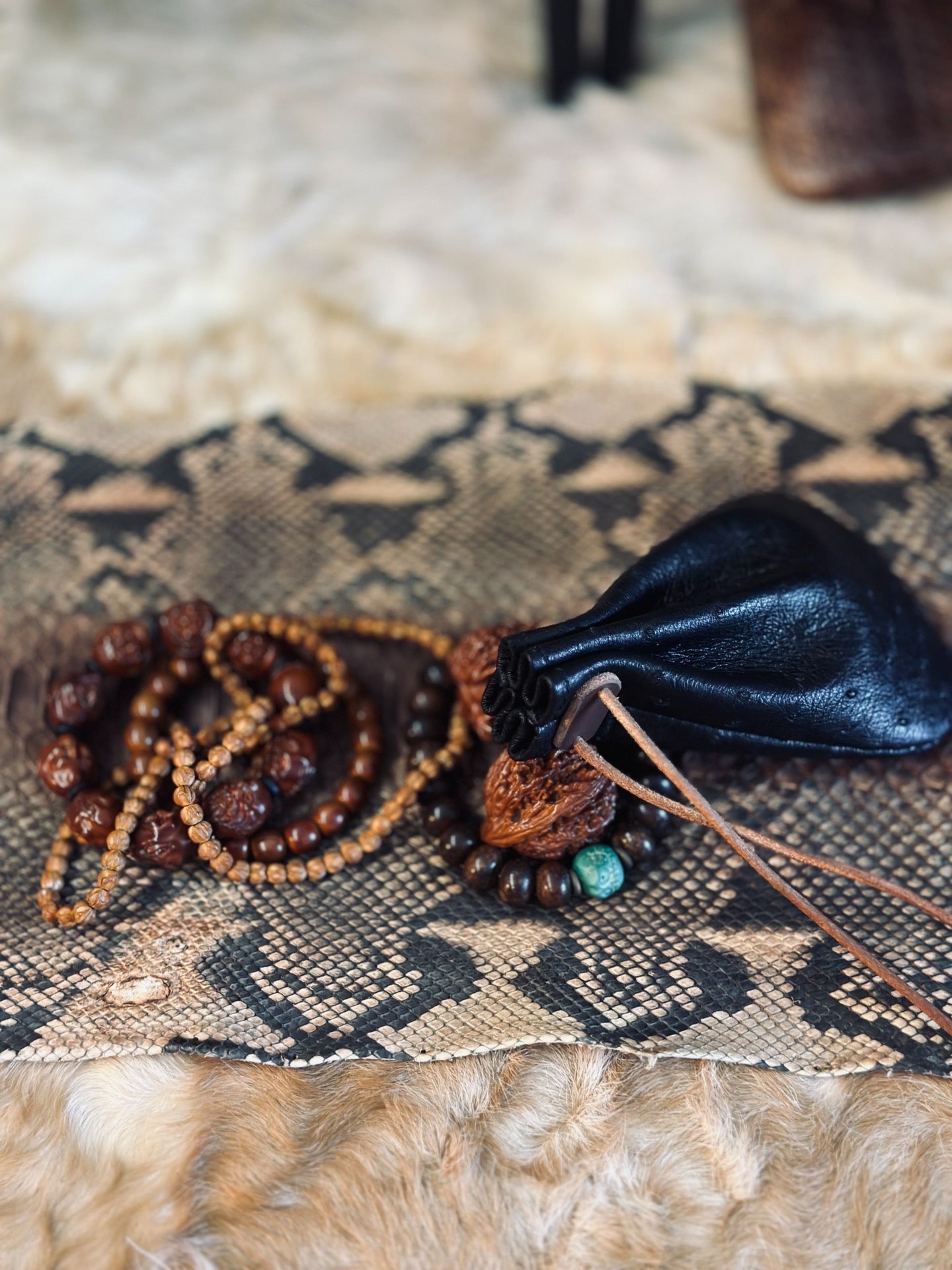 Handcrafted Leather Drawstring Pouch for Jewelry, EDC, and Collectibles - 10x15cm