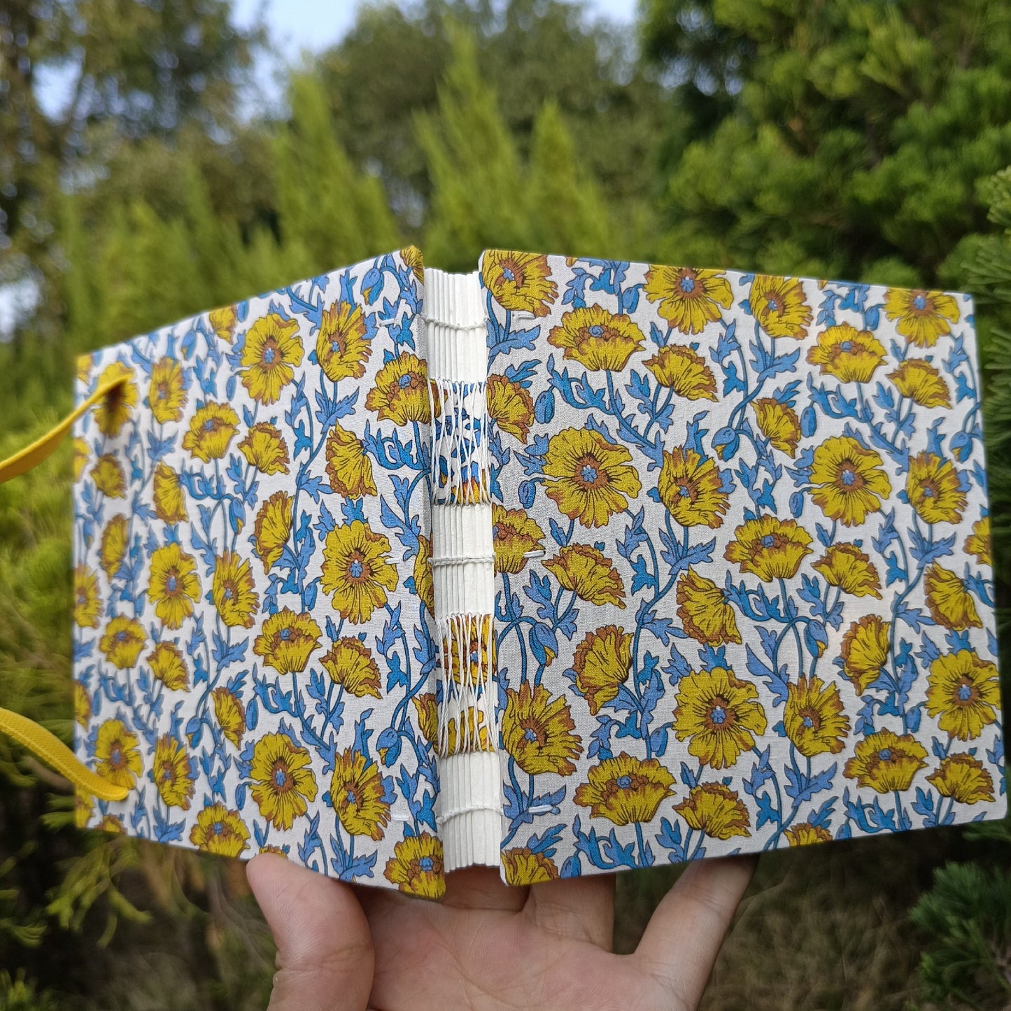 Liberty Floral Watercolor Sketchbook 12cm Square 300gsm Semi-Cotton Paper Hand-Stitched