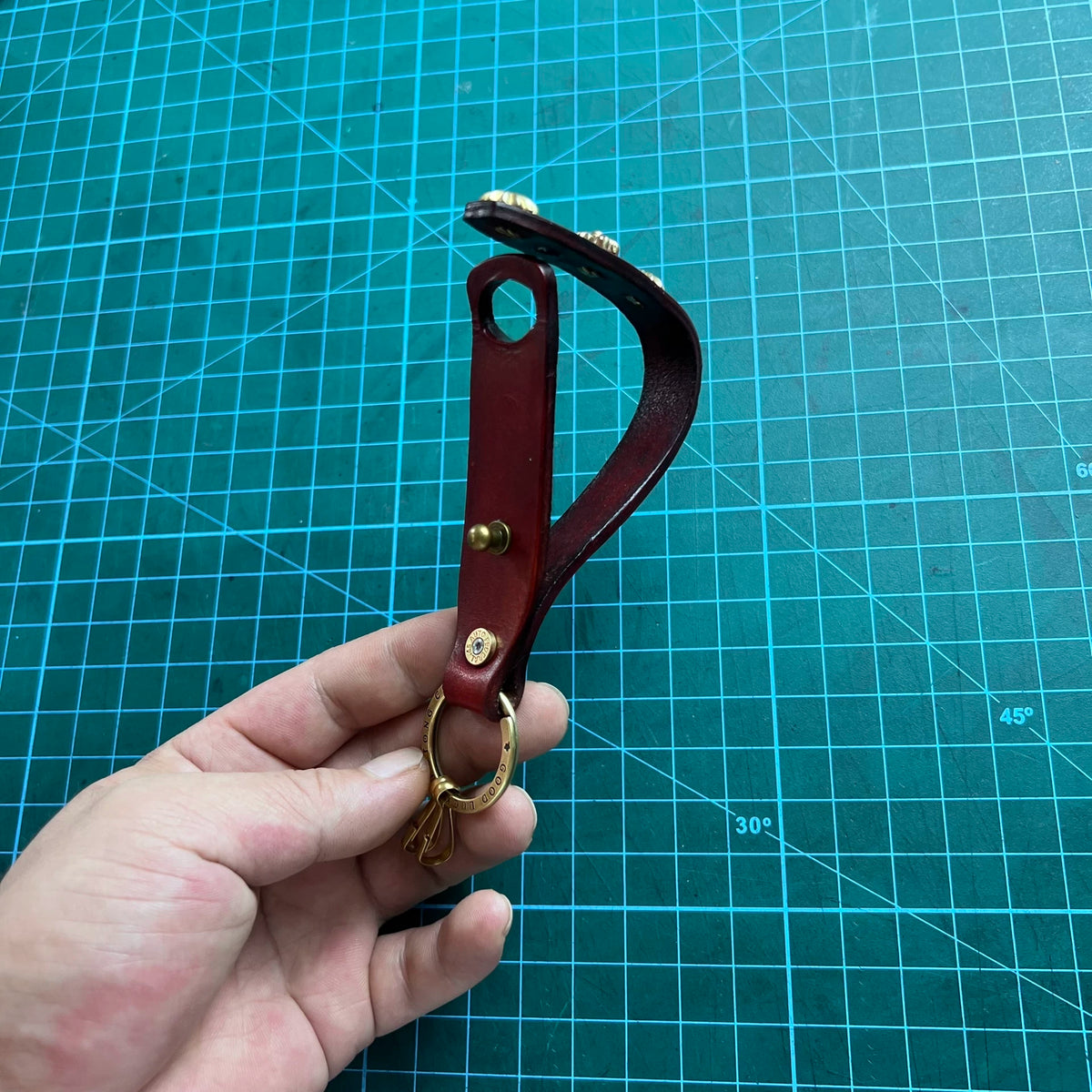 ハンドメイド フルグレインレザー ベルトループ キーチェーン