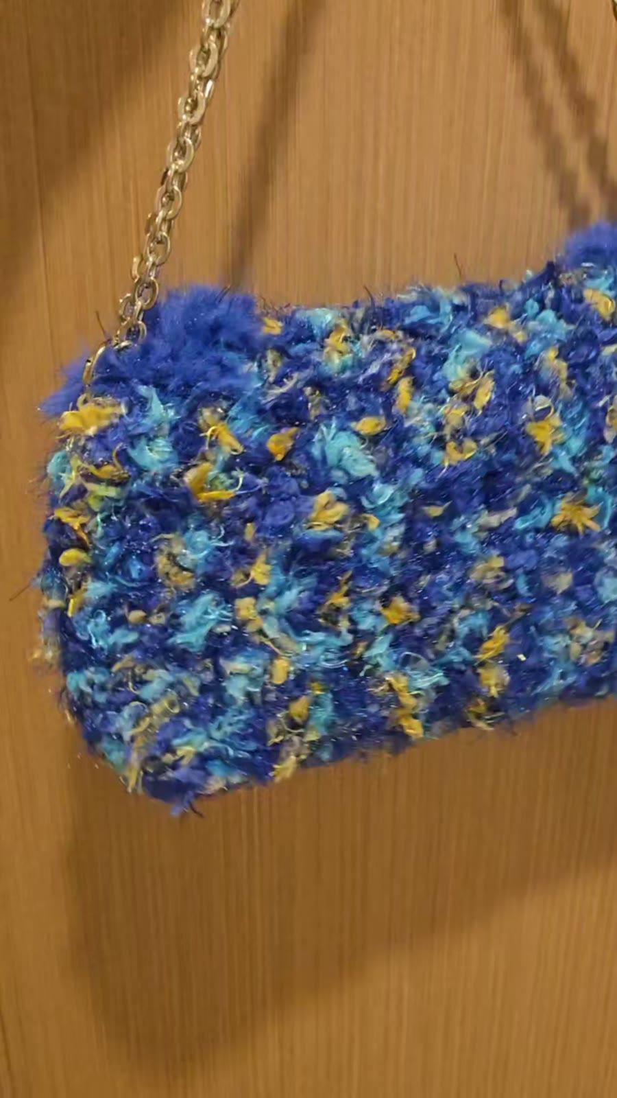 Bolso de cadena azul Klein con destellos