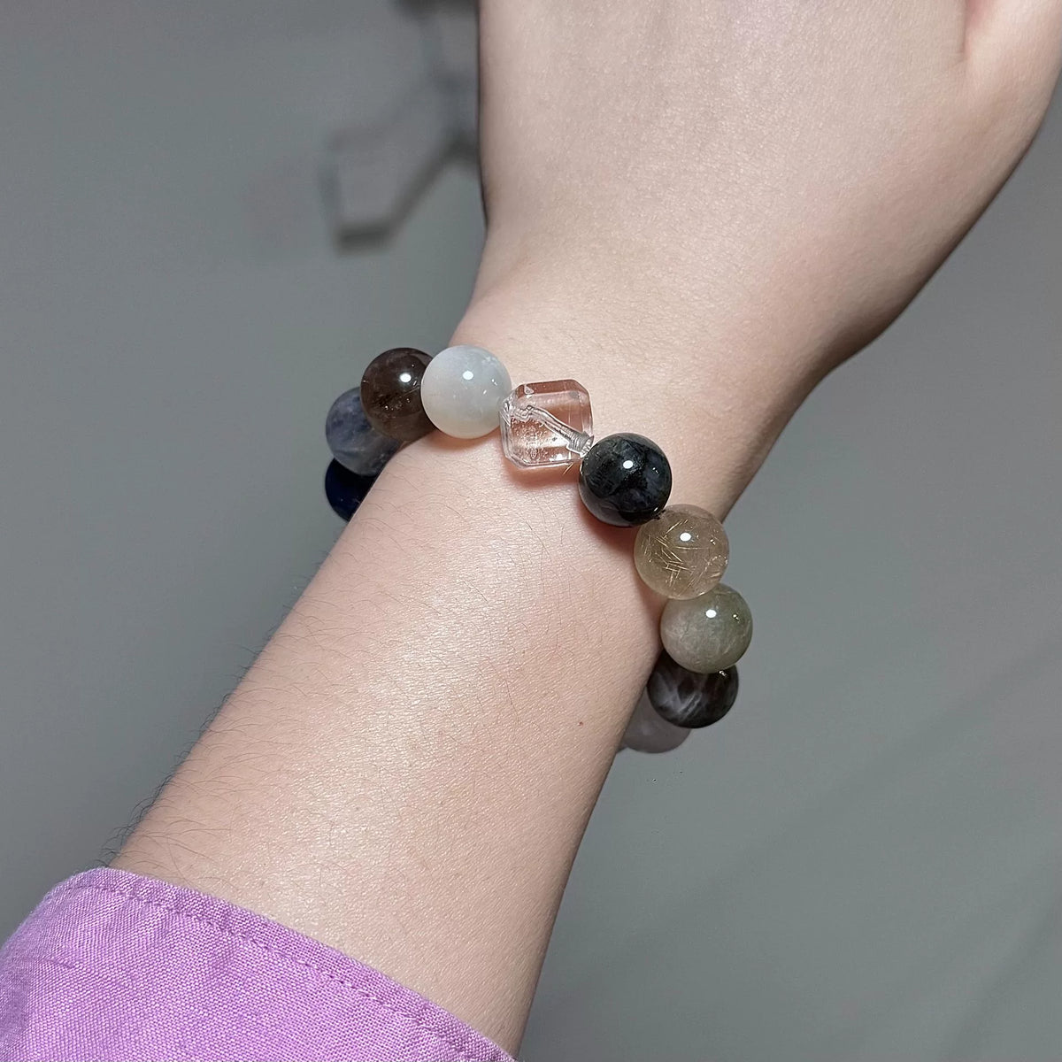 Pulseira de Contas de Cristal Azul, Aquamarina, Quartzo Rutilado e Pedra-Lua