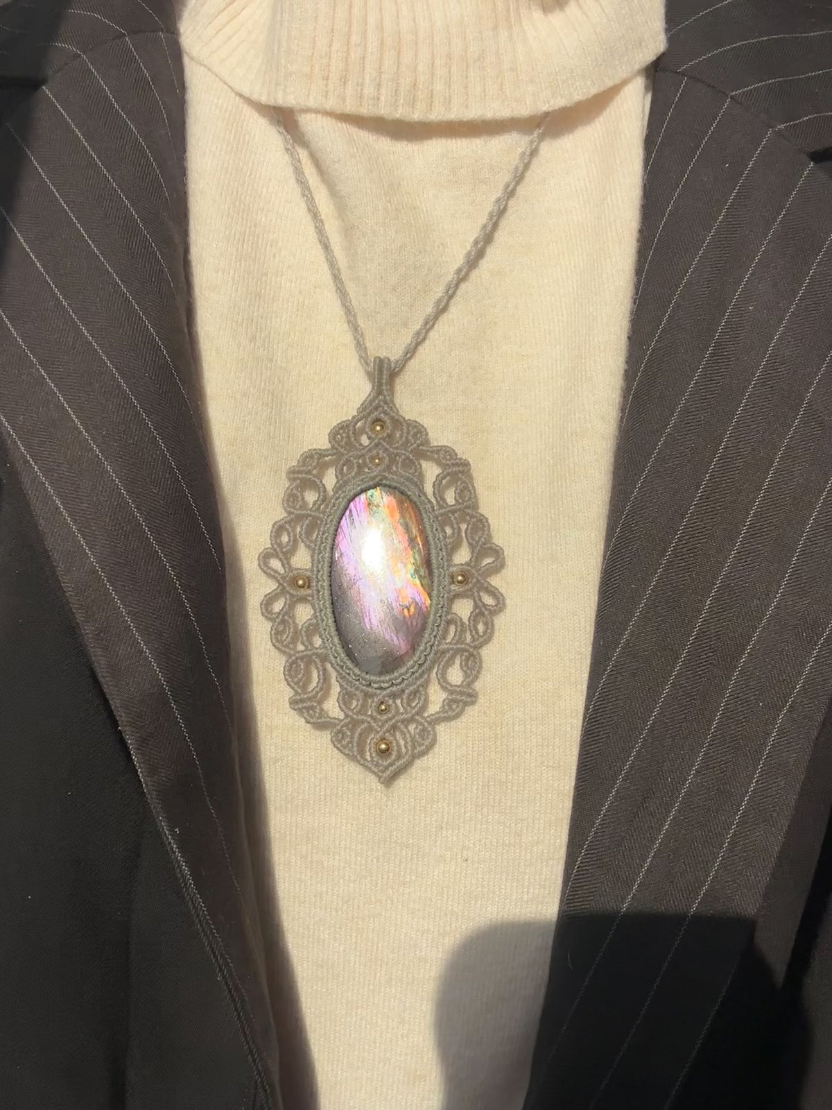 Handmade Labradorite Macrame Pendant Necklace