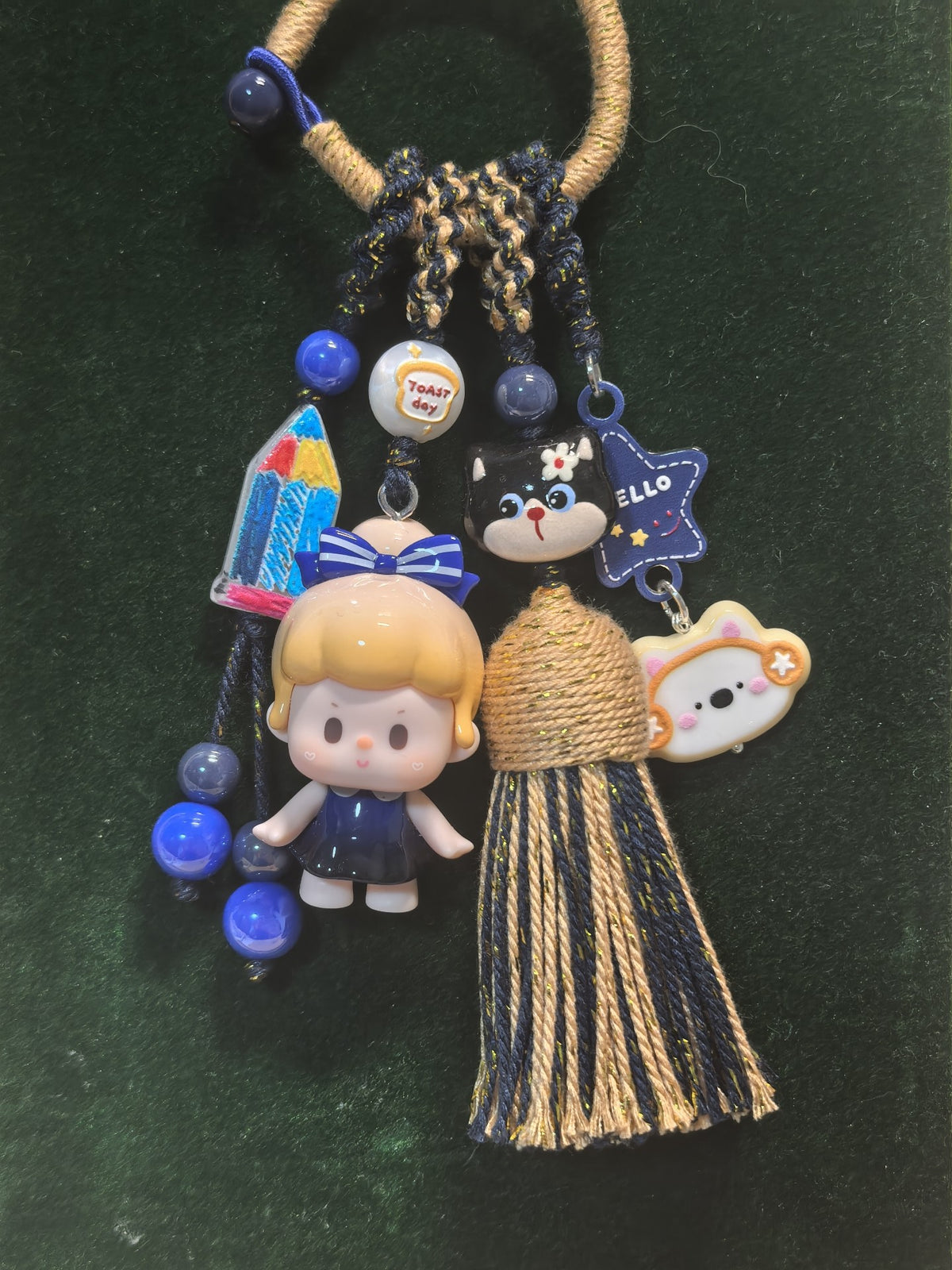 Bu Er Little Princess Phone Strap Keychain