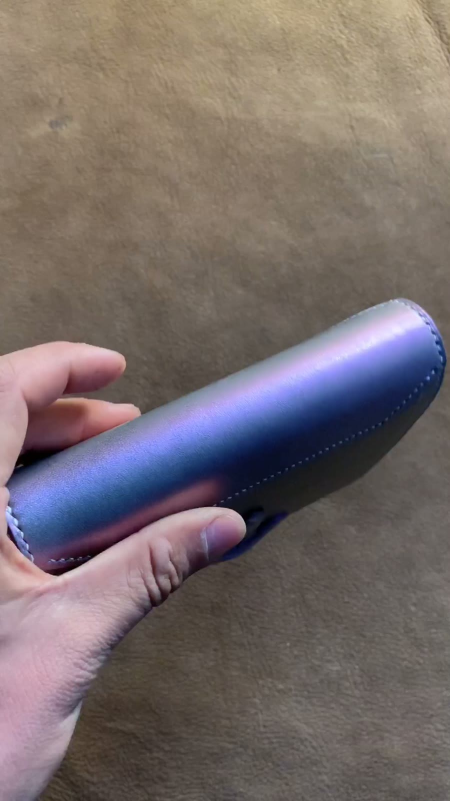 Copertina per quaderno ad anelli A7 in pelle iridescente