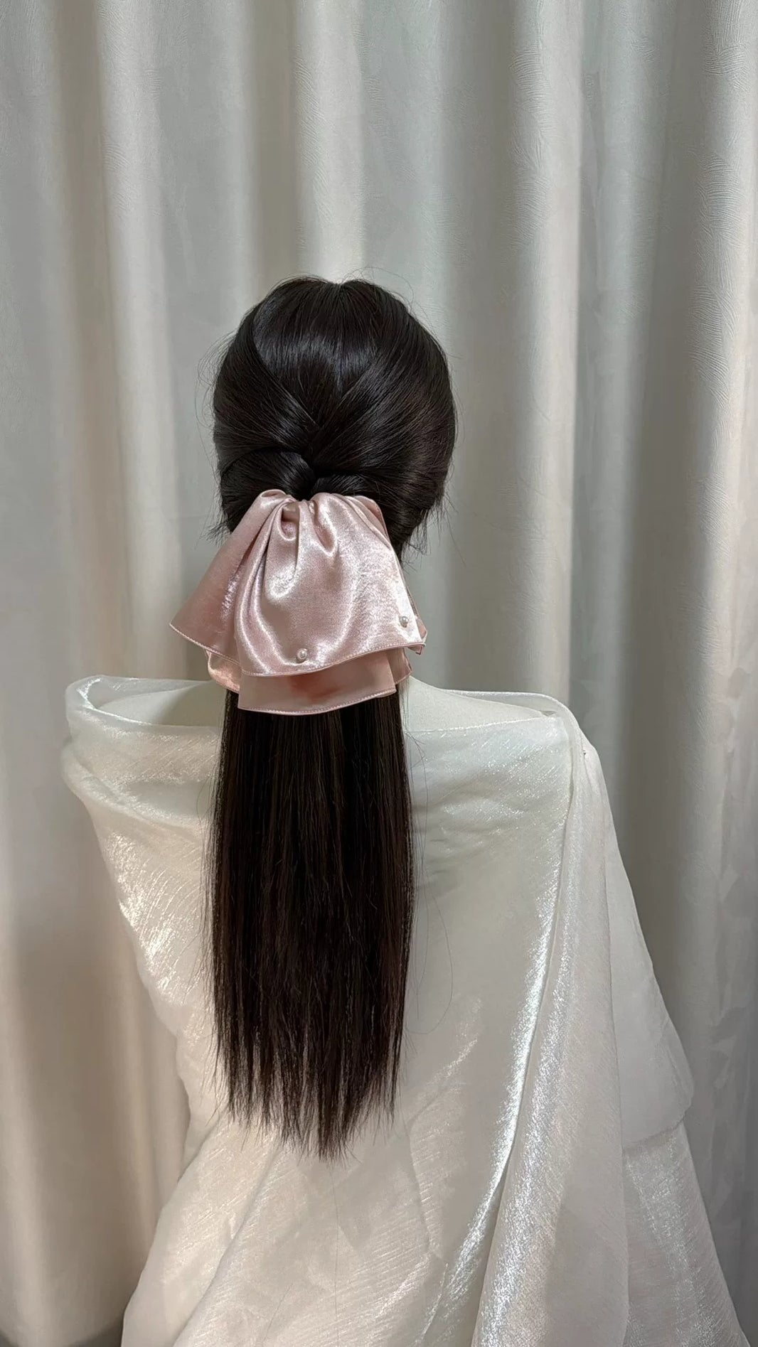 1068953451379 - Image 1