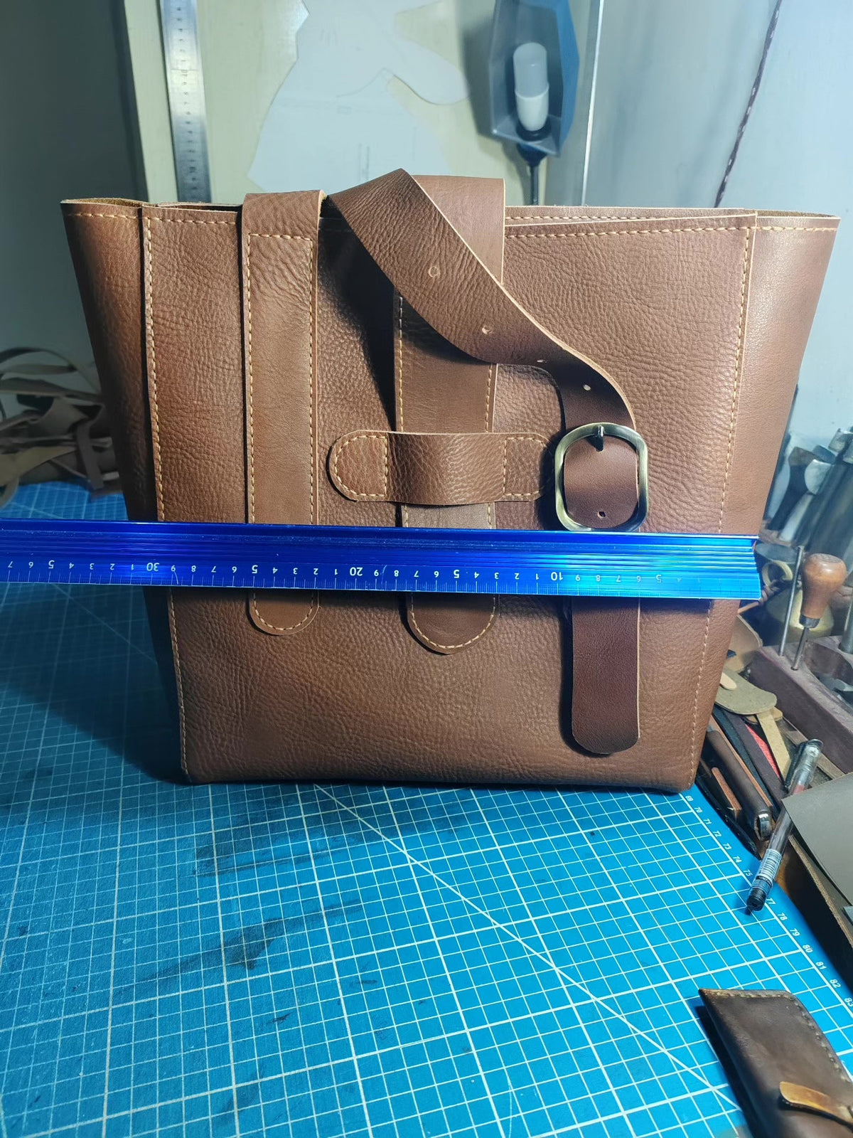 ハンドメイド ブラウン ペブルド レザー トートバッグ