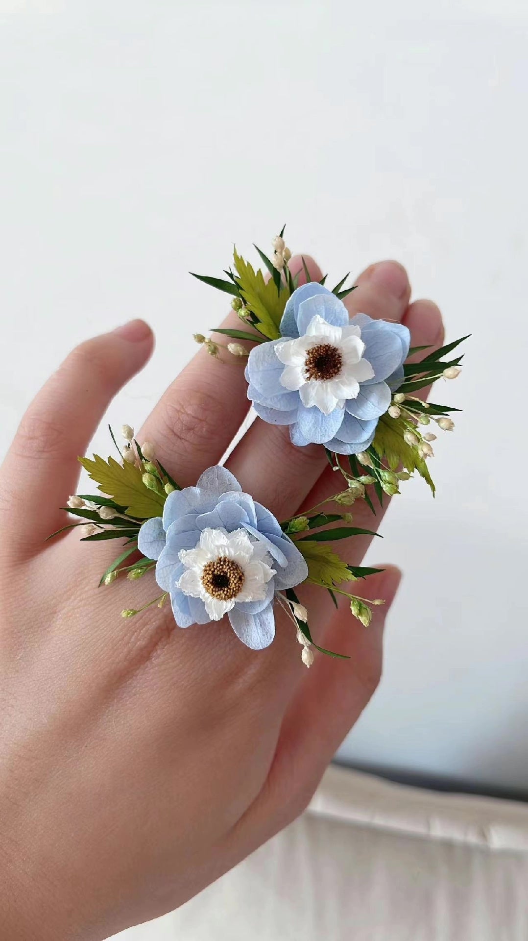 Preserved Flower Rings with Moss Green Box