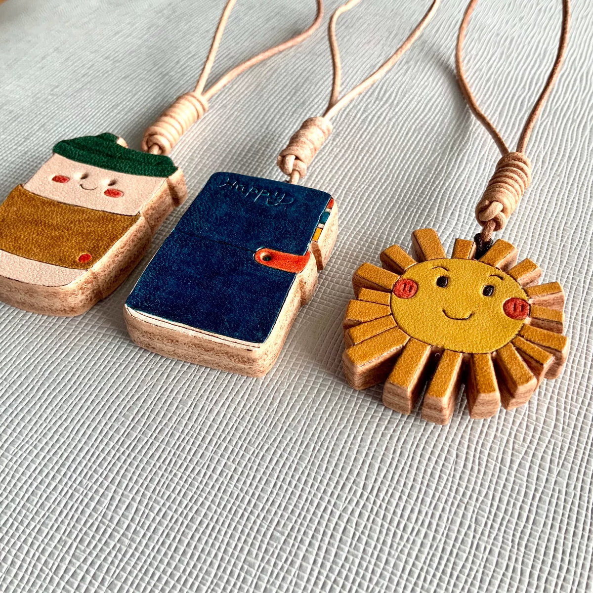 Charms de Couro Italiano para Diário e Bolsa