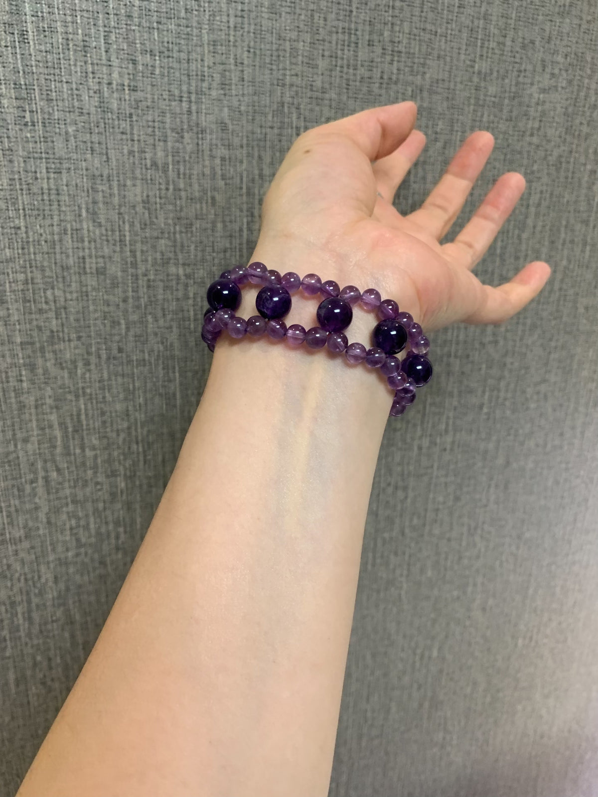 Bracelet multi-rangs en perles raisin améthyste