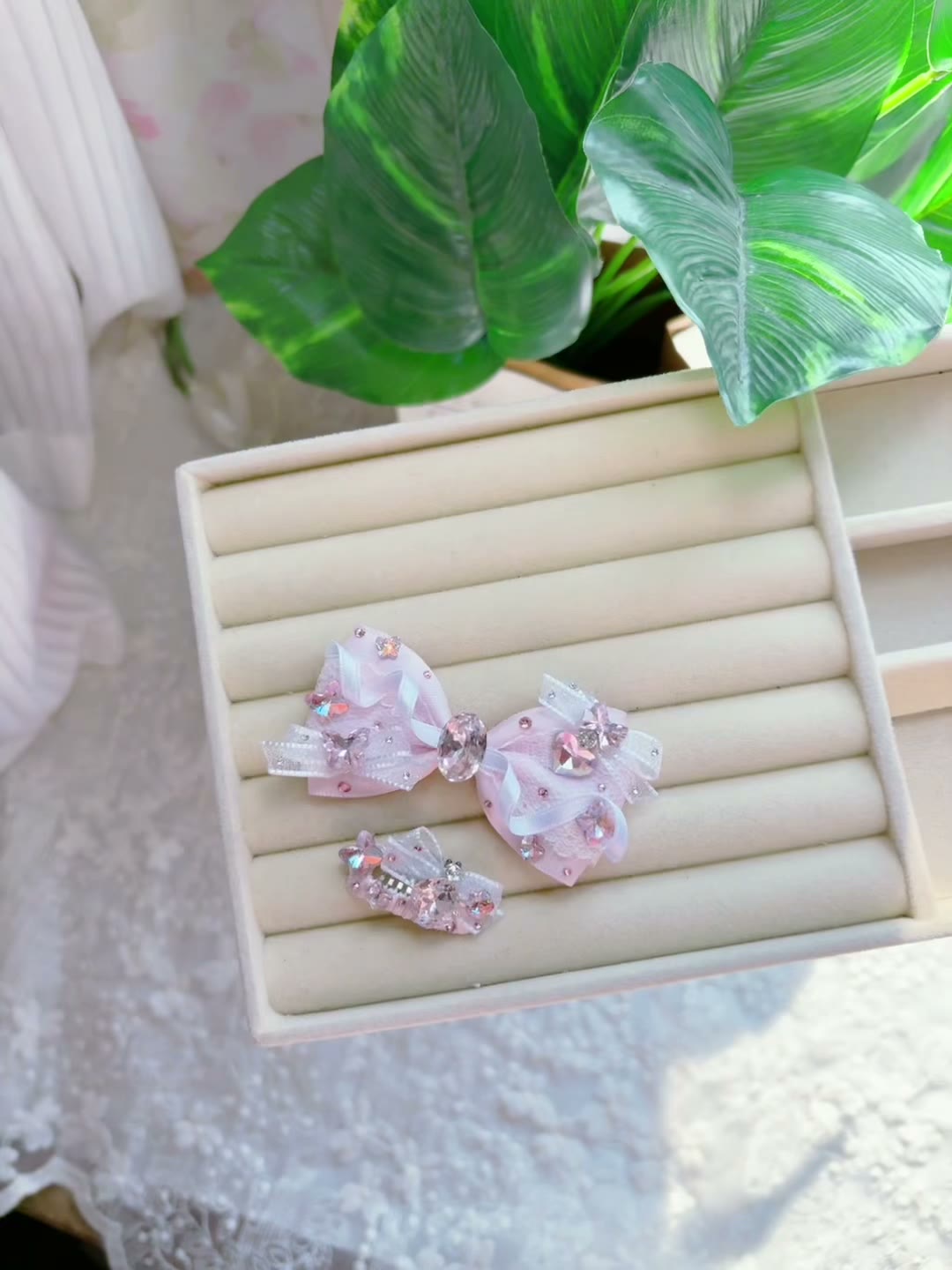 Pink Rhinestone Bow Hair Clip Set