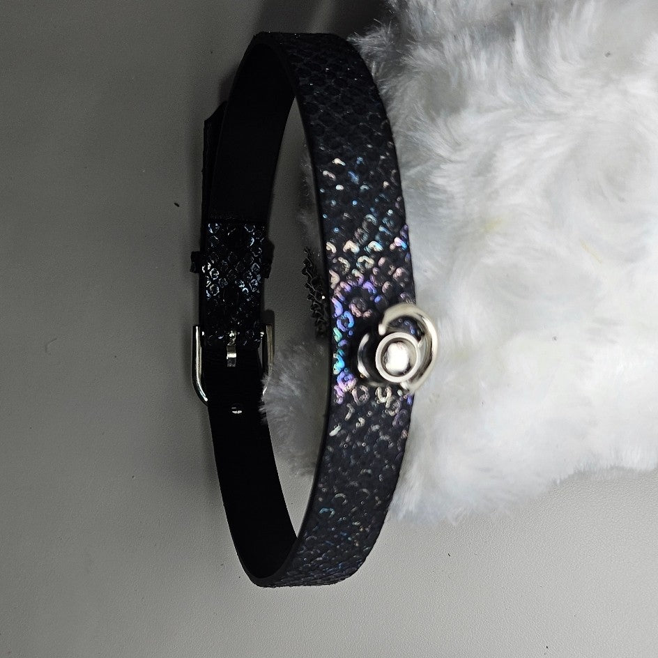 Handcrafted Snake Pattern Leather Choker
