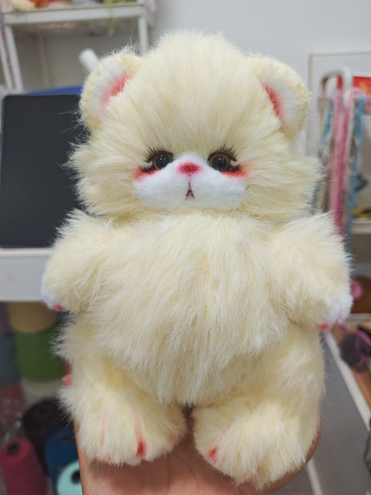 Peluche Gatto Occhi Scuro Artigianale
