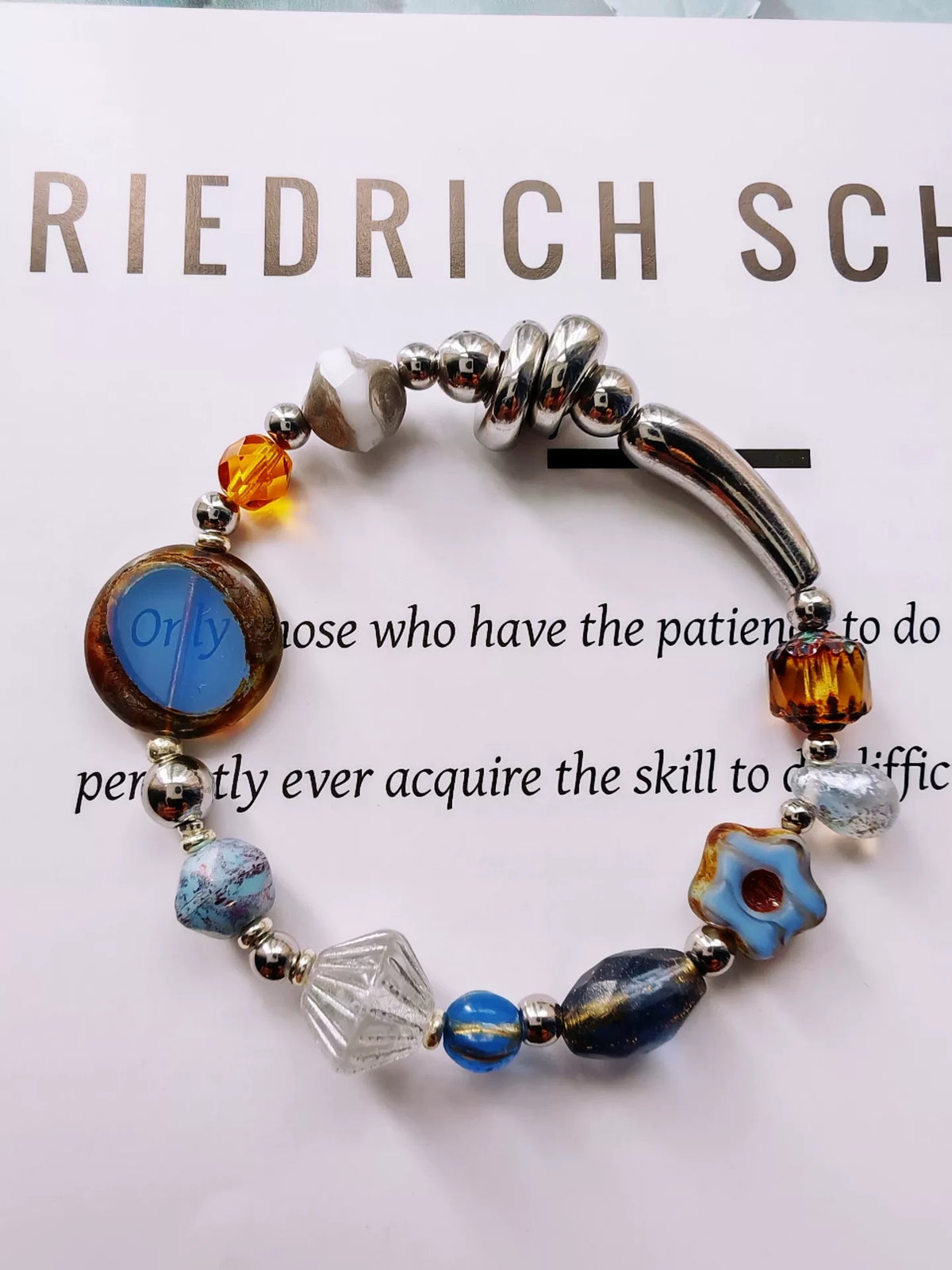 Blue Amber pärlband i tjeckiskt glas