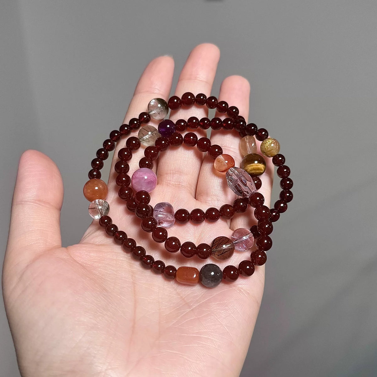 Graniet Amethyst Triple Wrap Crystal Bracelet