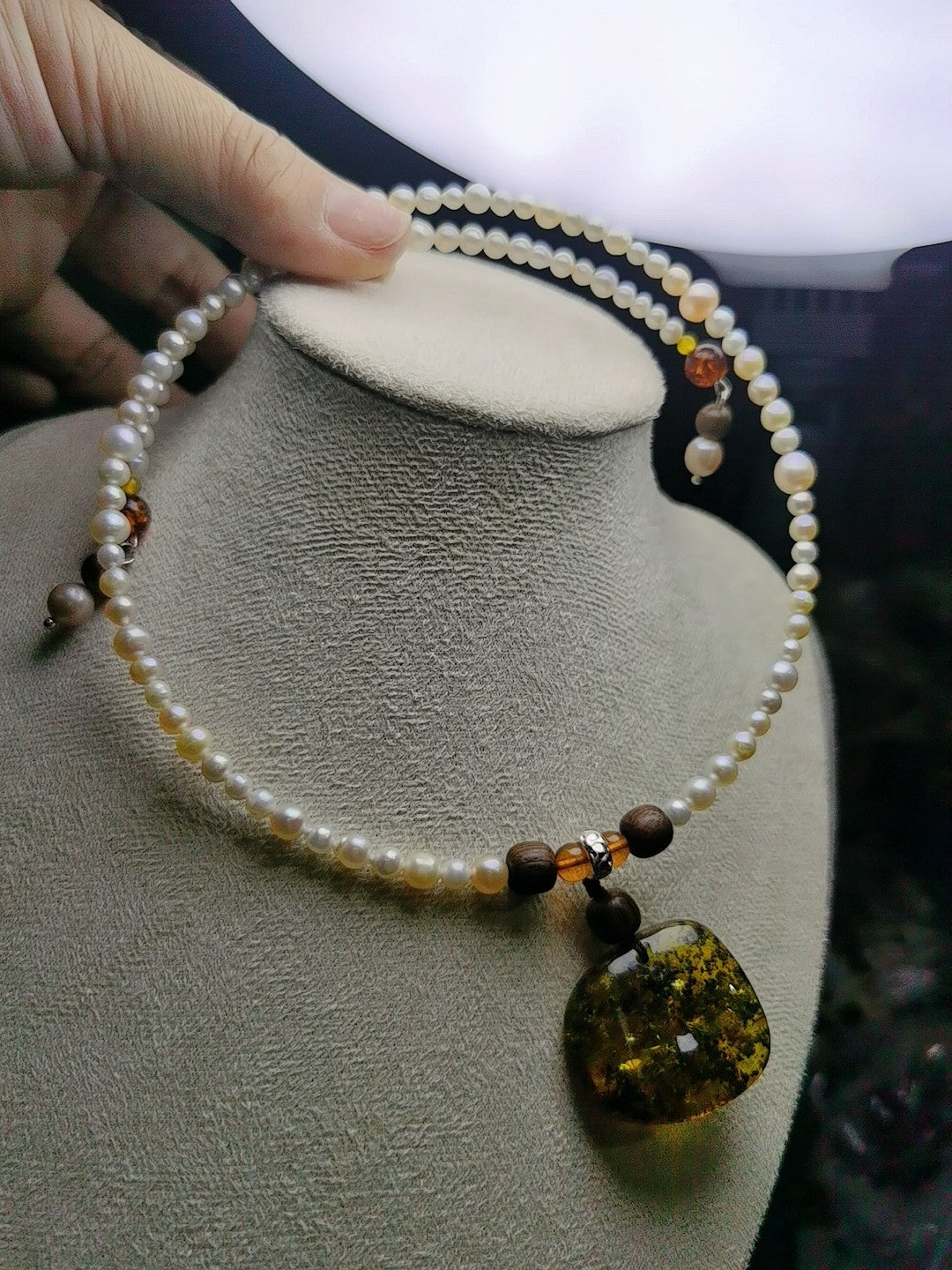 Natural Freshwater Pearl Amber Necklace