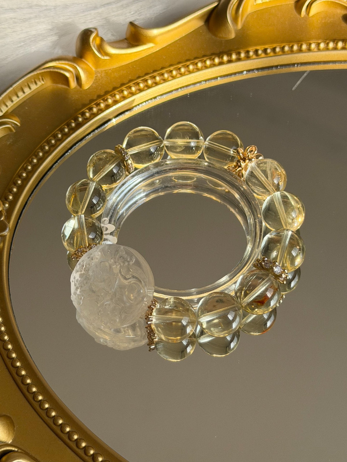 Pulseira de Citrina com Pendente de Quartzo Branco
