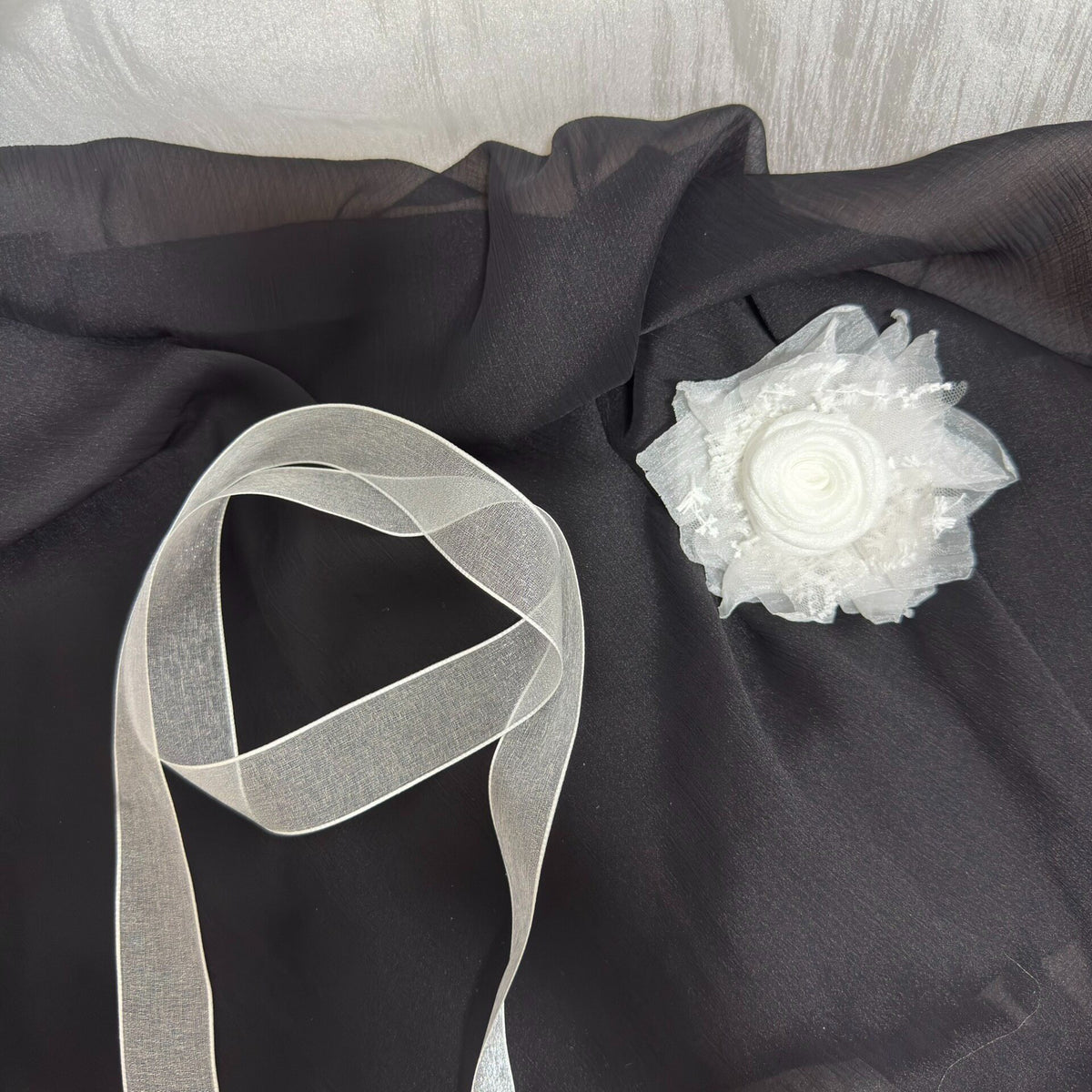 White Organza Floral Choker Brooch Set