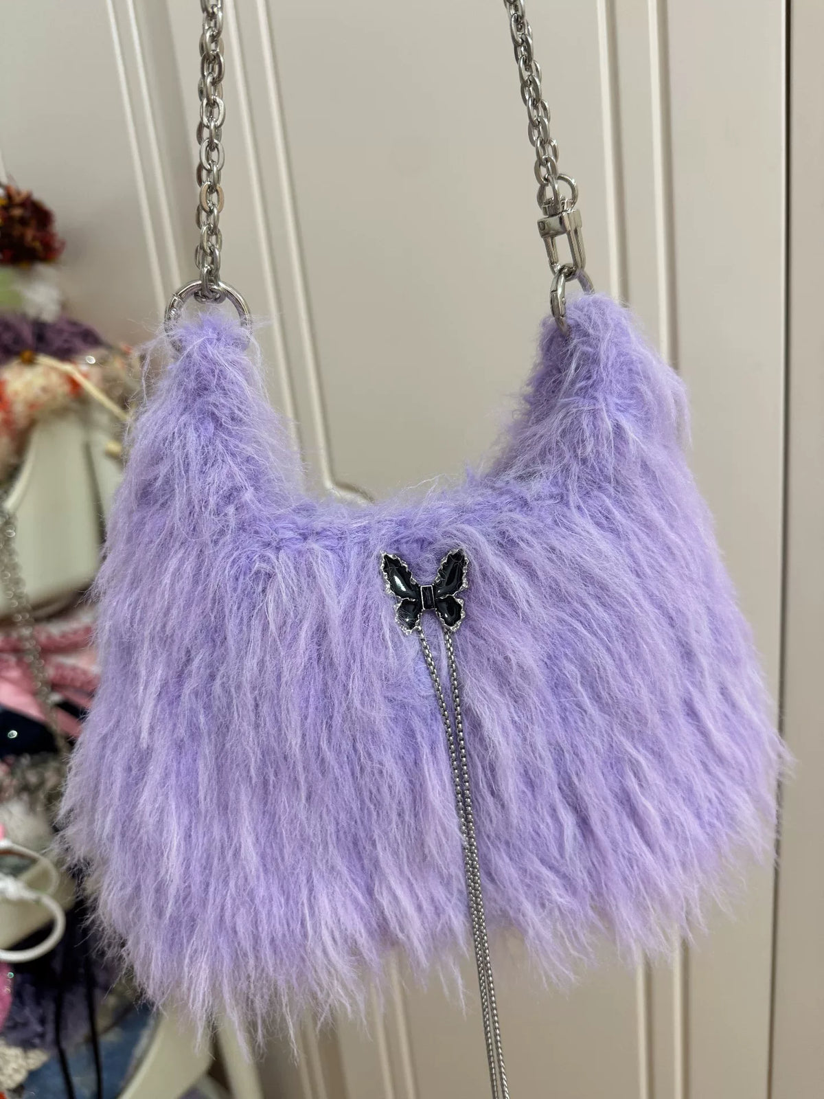 Bolso de hombro de peluche lavanda