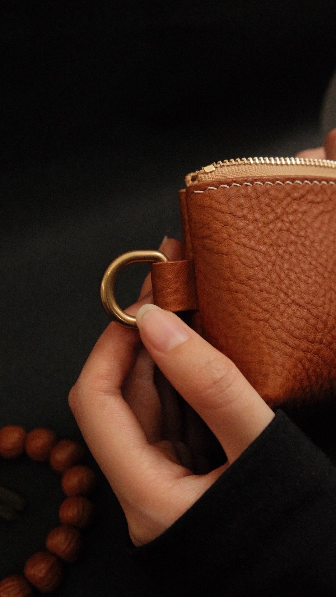 Vegetable Tanned Leather Carry Pouch
