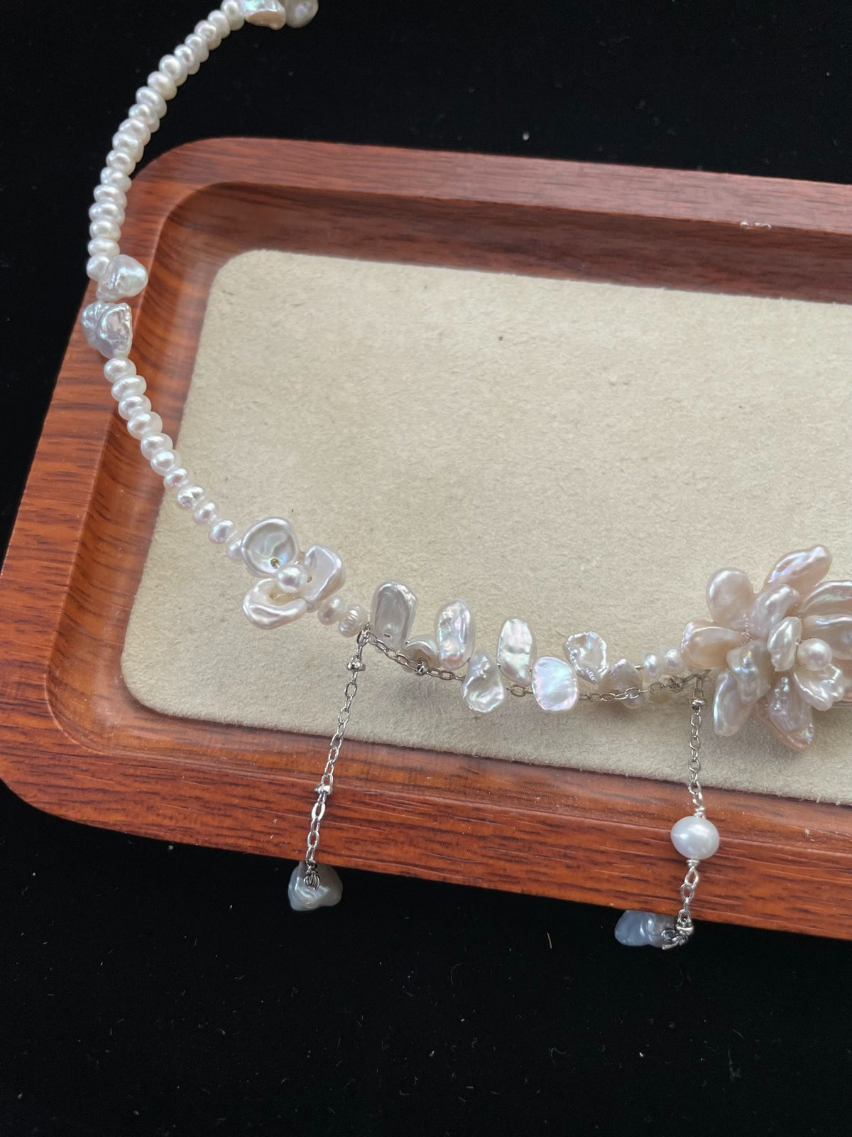 Natural Baroque Pearl Floral Choker