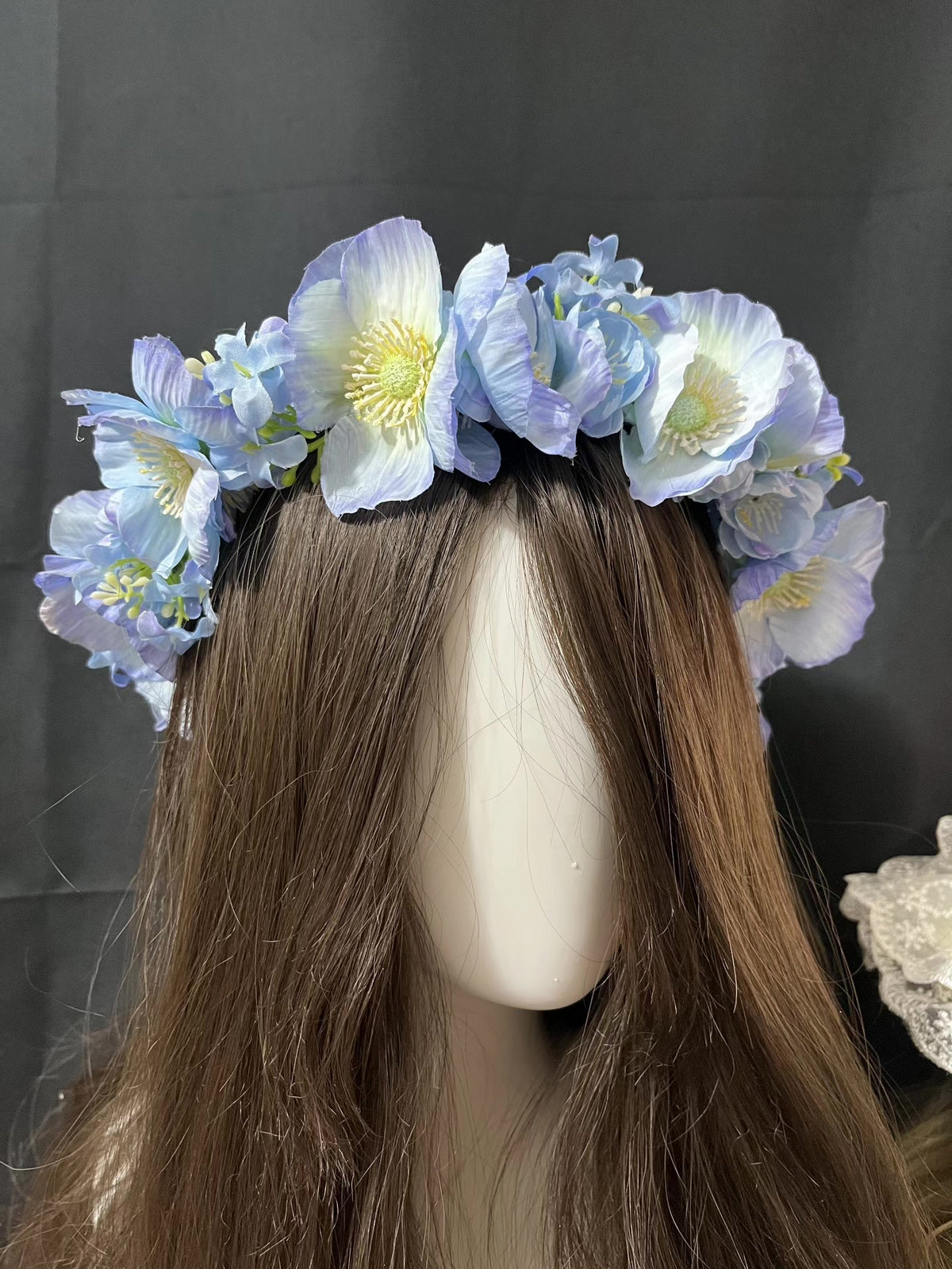 Blue Floral Wreath with Gradient Blooms