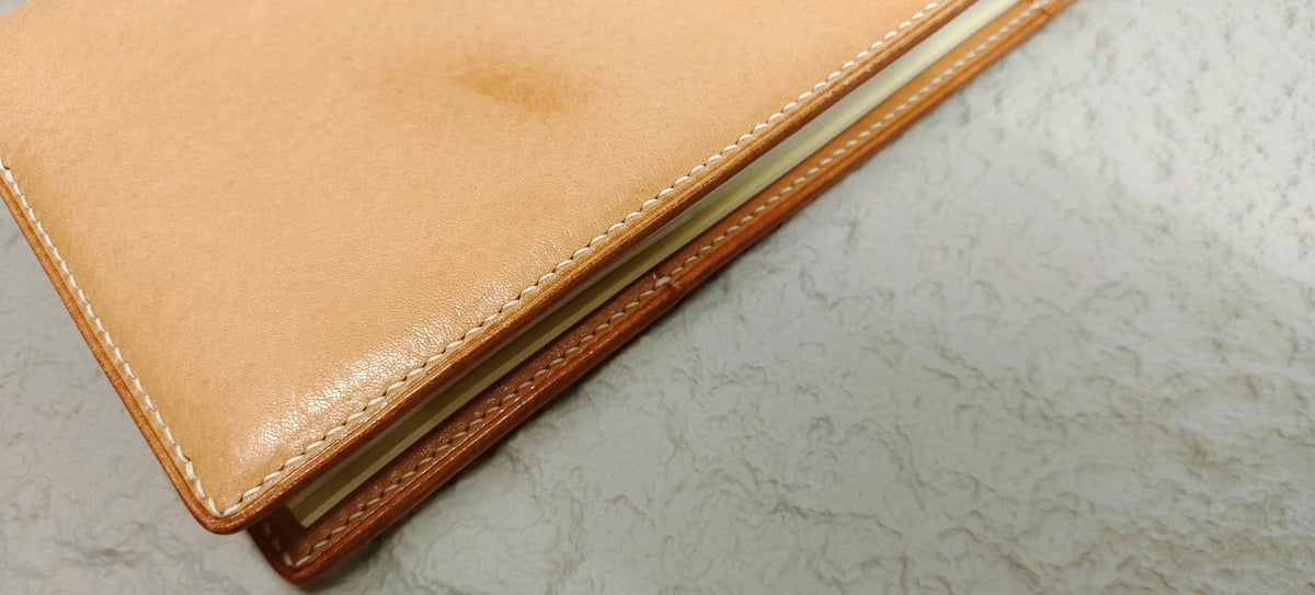Capa de Caderno de folhas soltas A6 em Couro Italiano