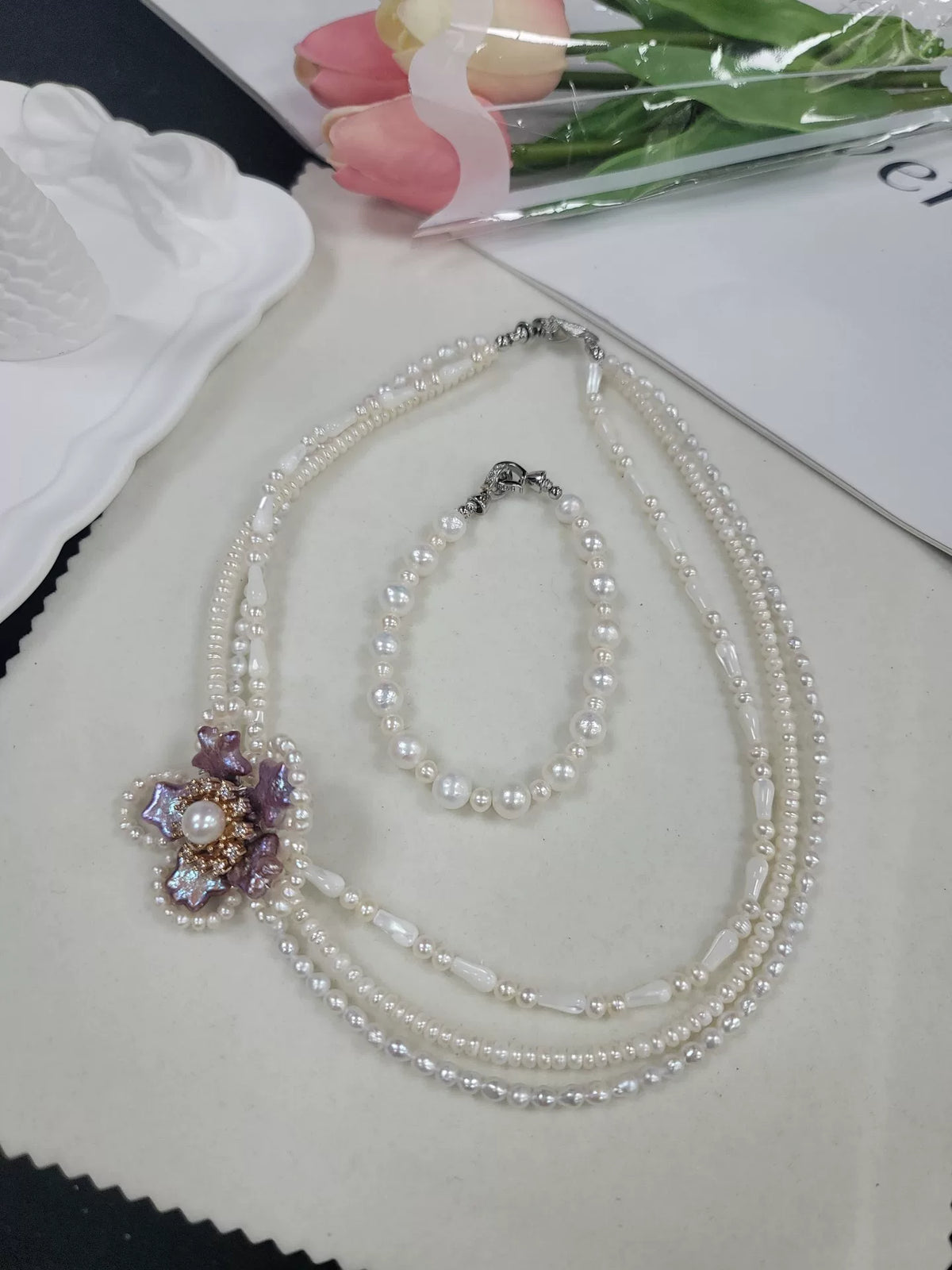 Set collana e bracciale in perle d'acqua dolce