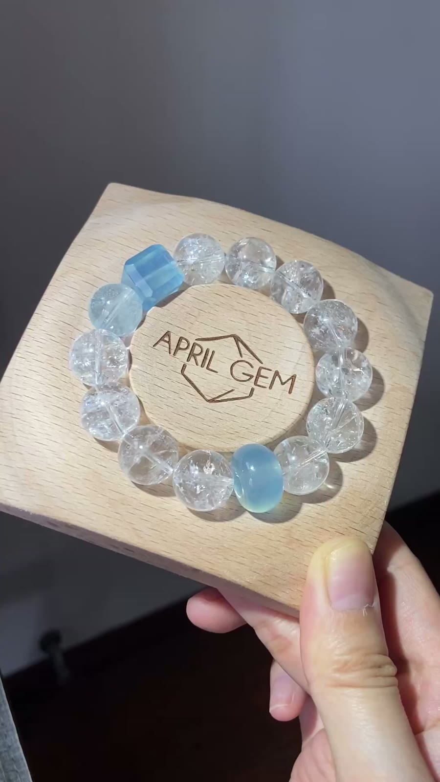 Aquamarine Quartz Beaded Bracelet 14mm