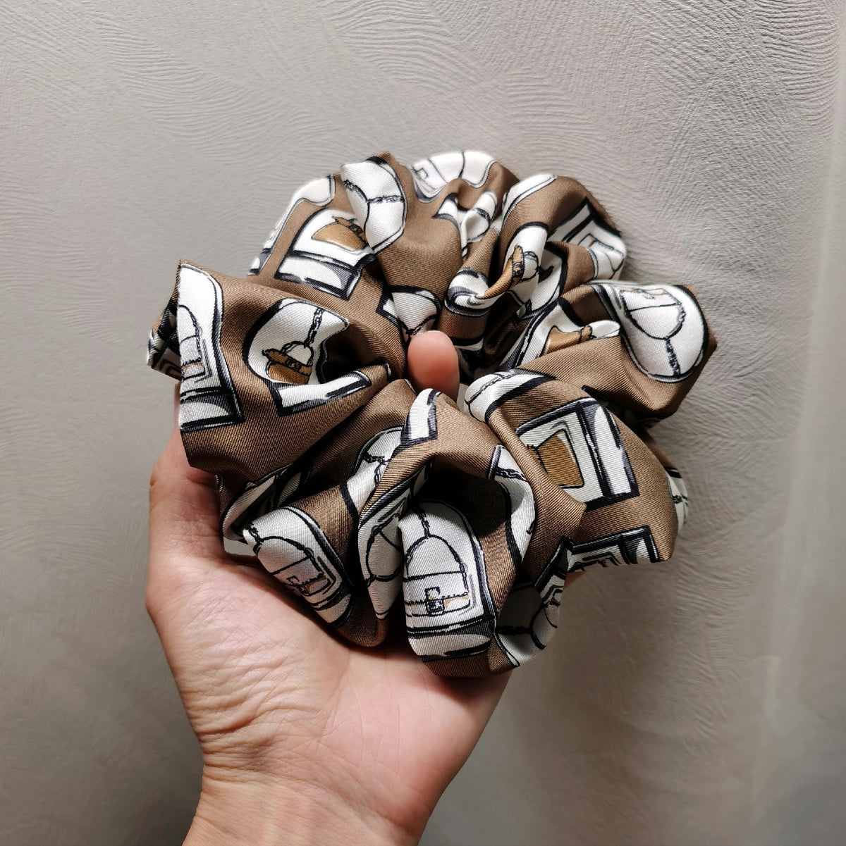 Pure Silk Wide Scrunchie with Handbag Print