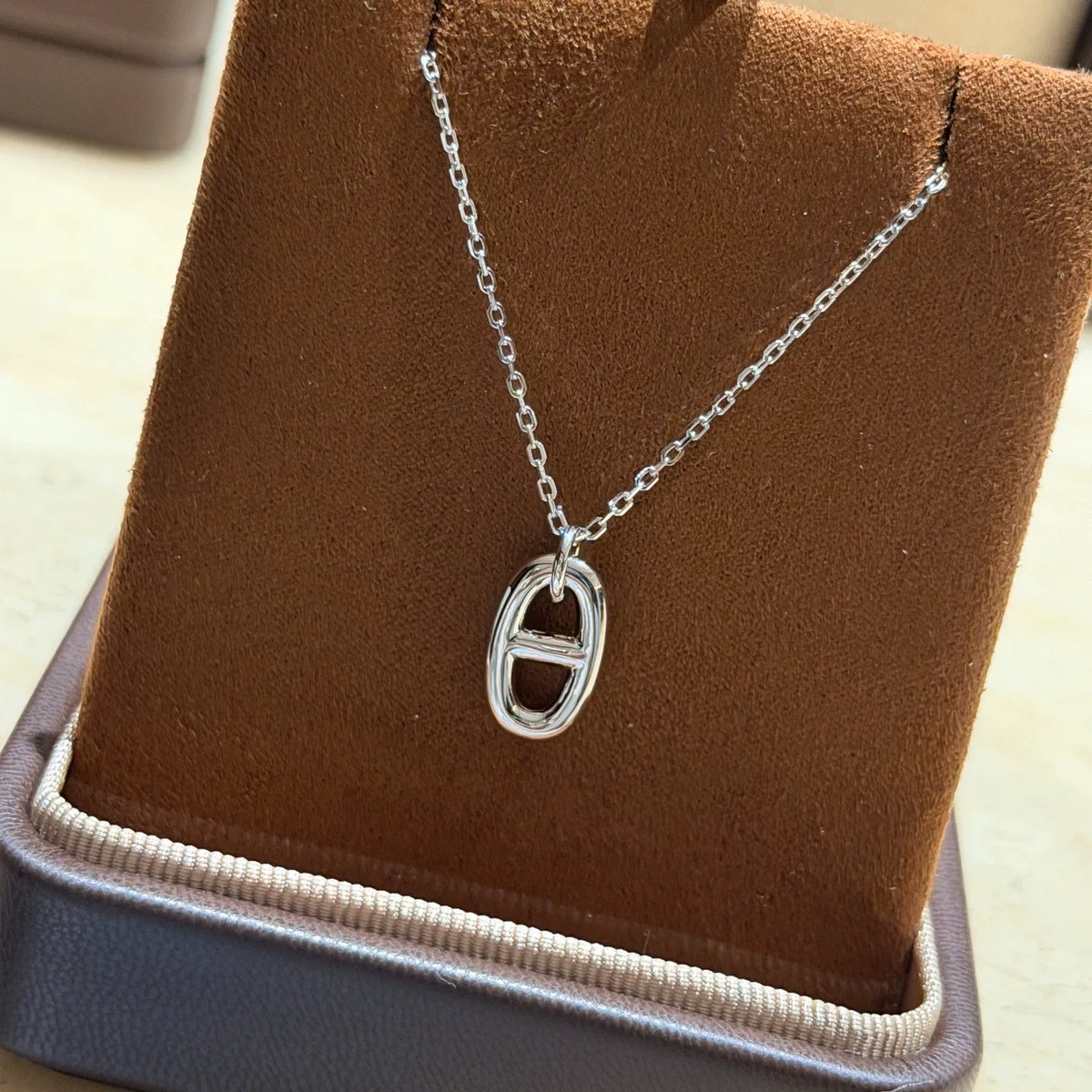 Collar con dije de nariz de cerdo en plata S925