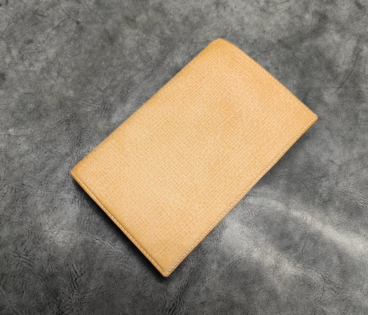 Cuaderno carpeta de cuero A6 con seis anillos