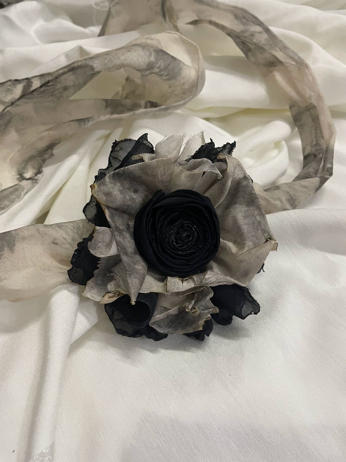 684322470652 - Image 1