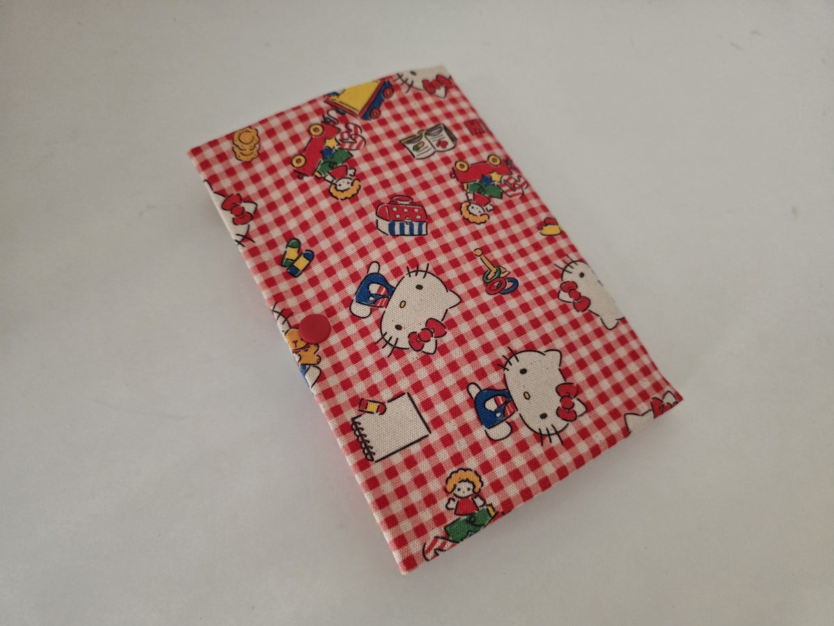 Hello Kitty Gingham Tissue Pouch