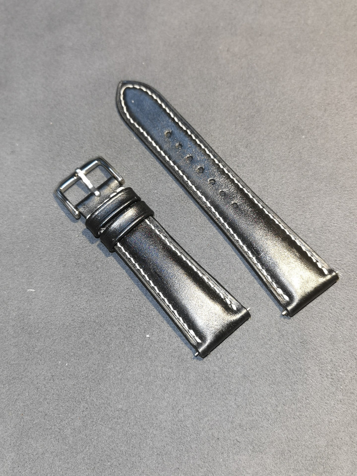994898508618 - Image 1