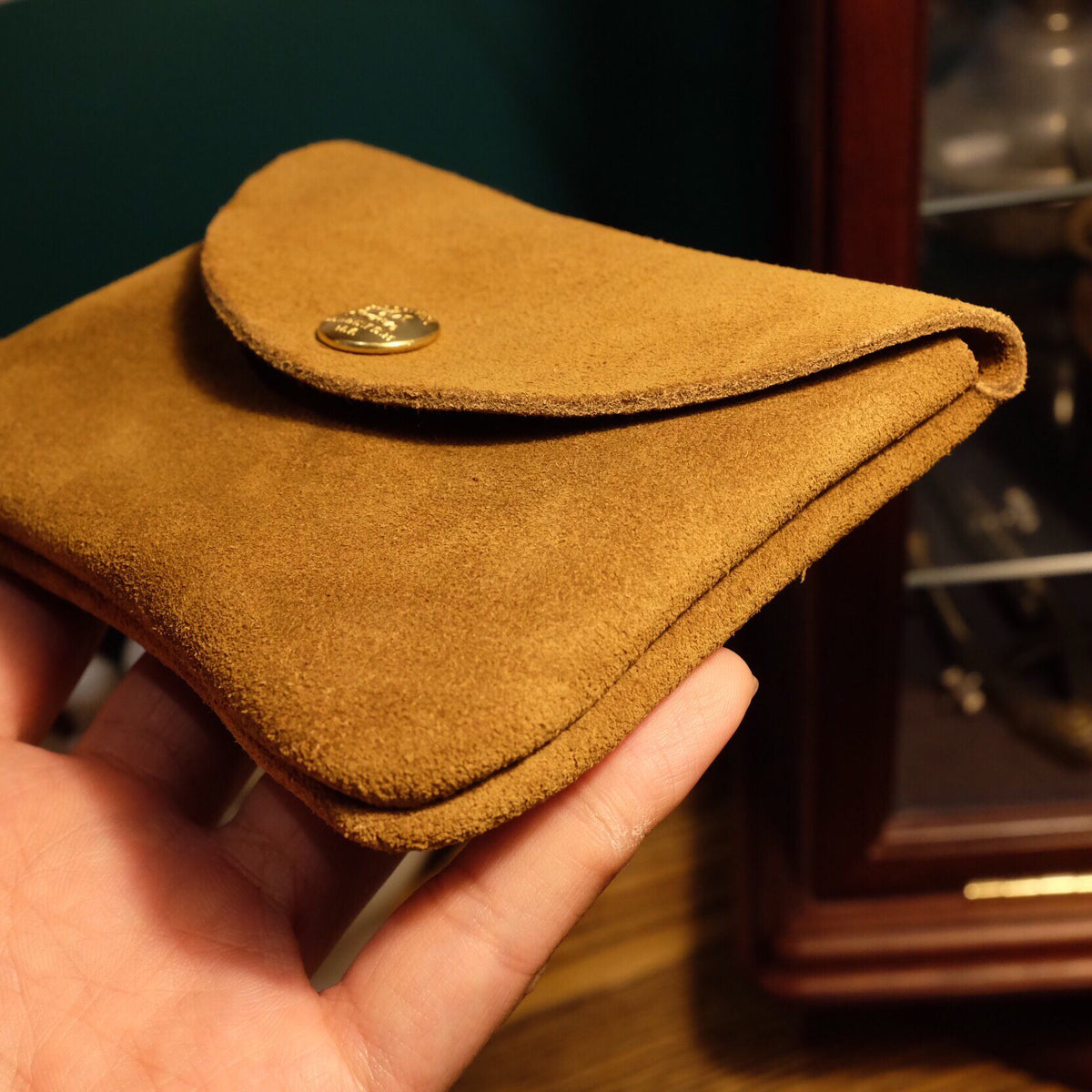 American Retro Suede Leather Coin Card Holder